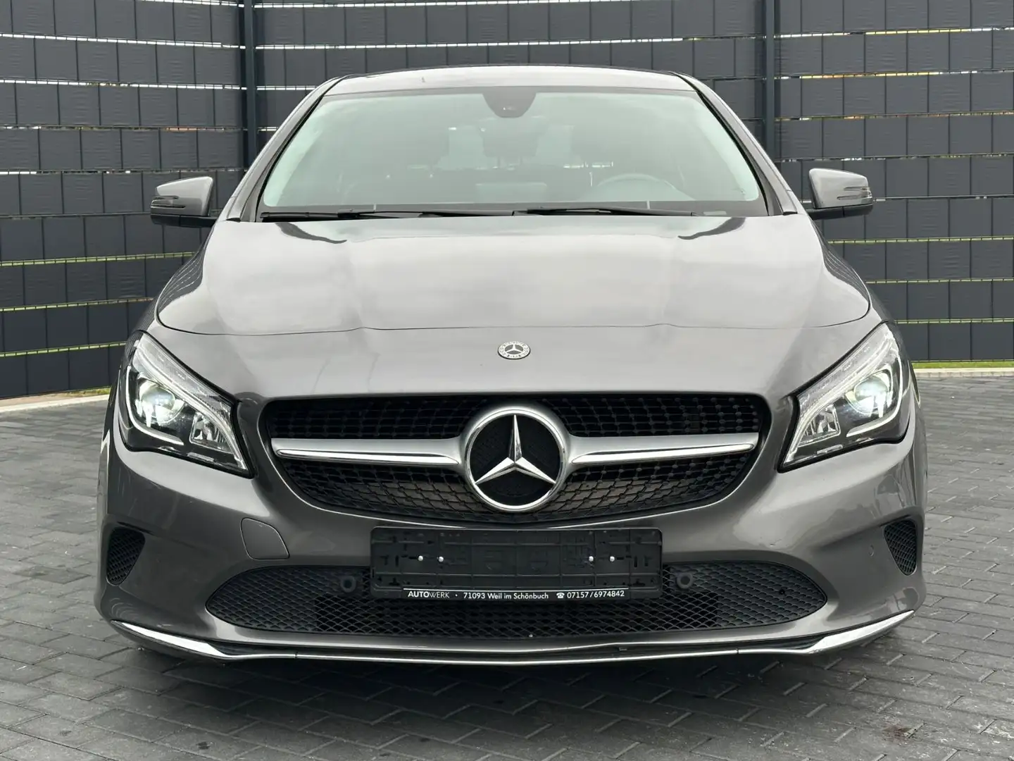 Mercedes-Benz CLA 200 4-Matic*AUTOMATIK*CAM*SHZ*LED*NAVI* Grau - 2