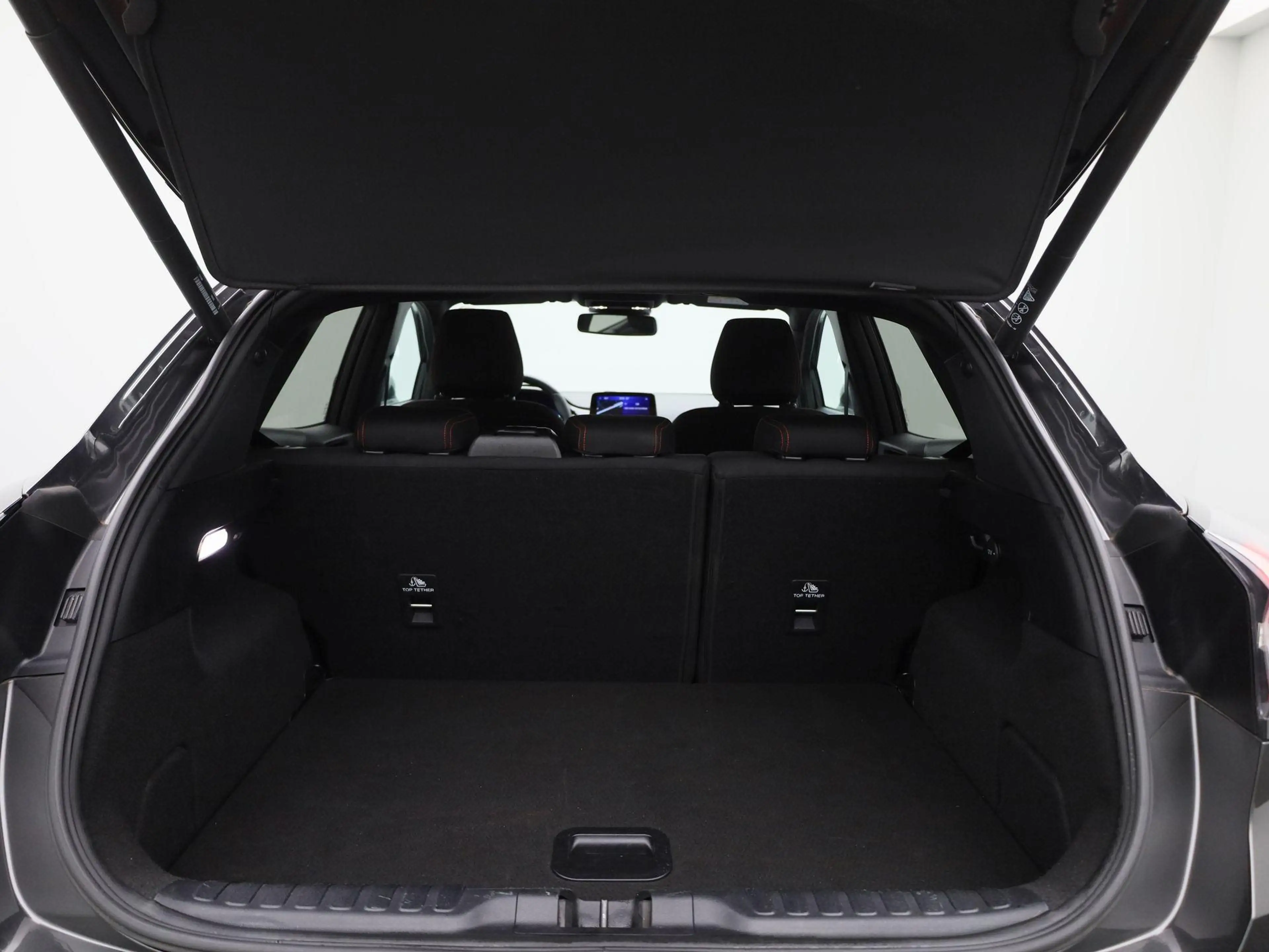 Ford Puma 1.0 EcoBoost Hybrid ST-Line X — photo 14