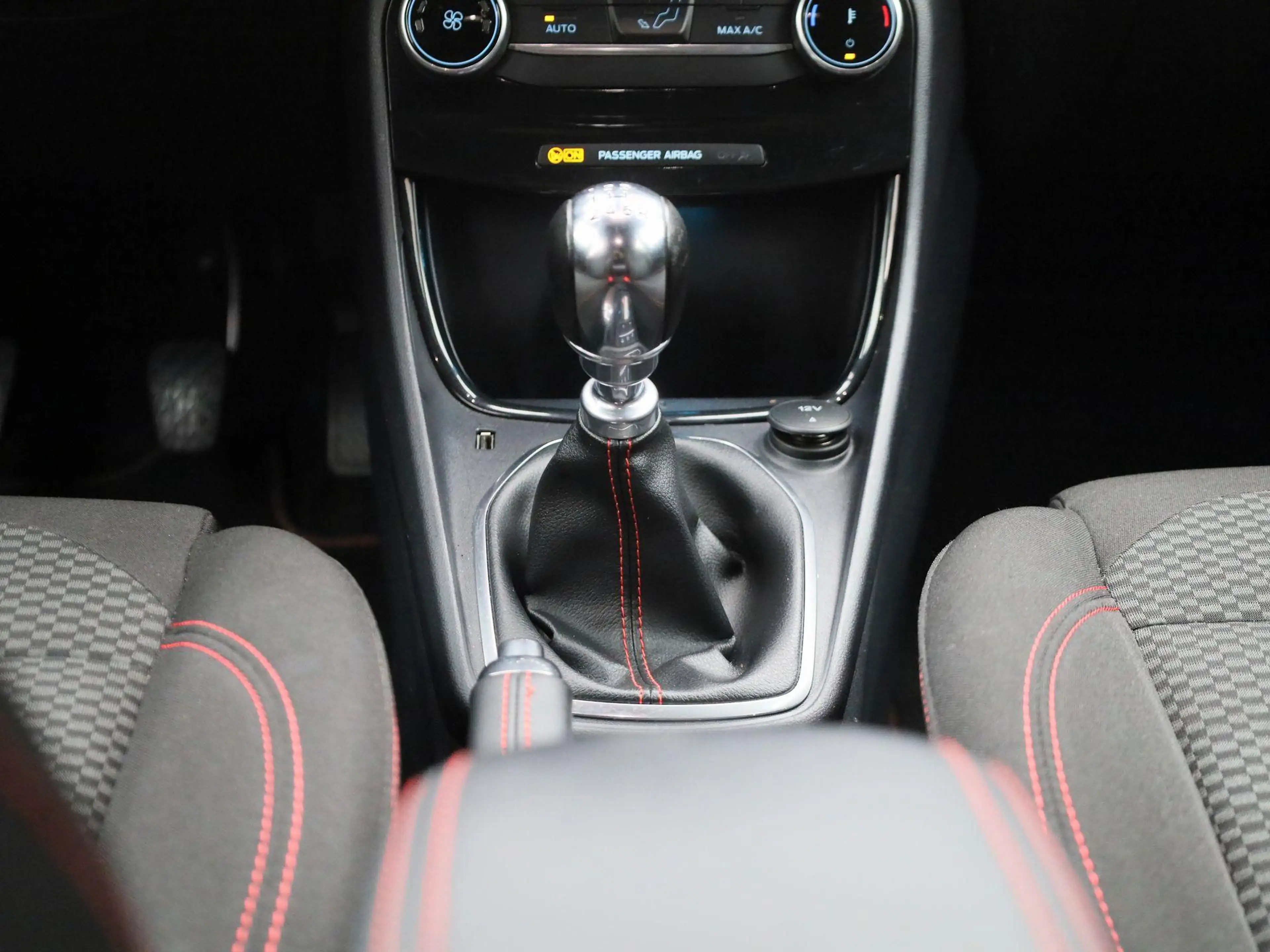 Ford Puma 1.0 EcoBoost Hybrid ST-Line X — photo 10