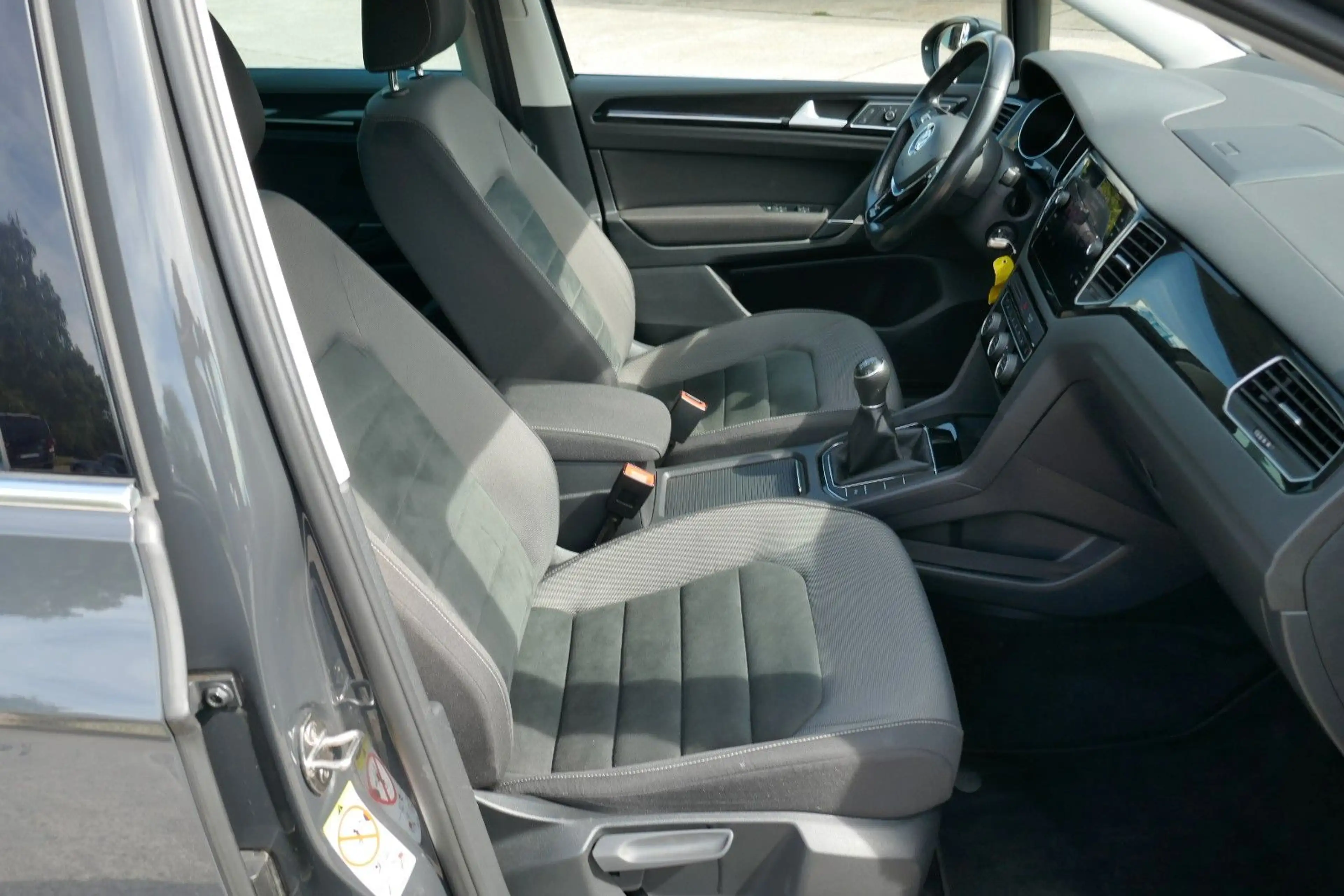 Volkswagen Golf Sportsvan VII Highline AHk/ACC/Navi/RFK/App — photo 8