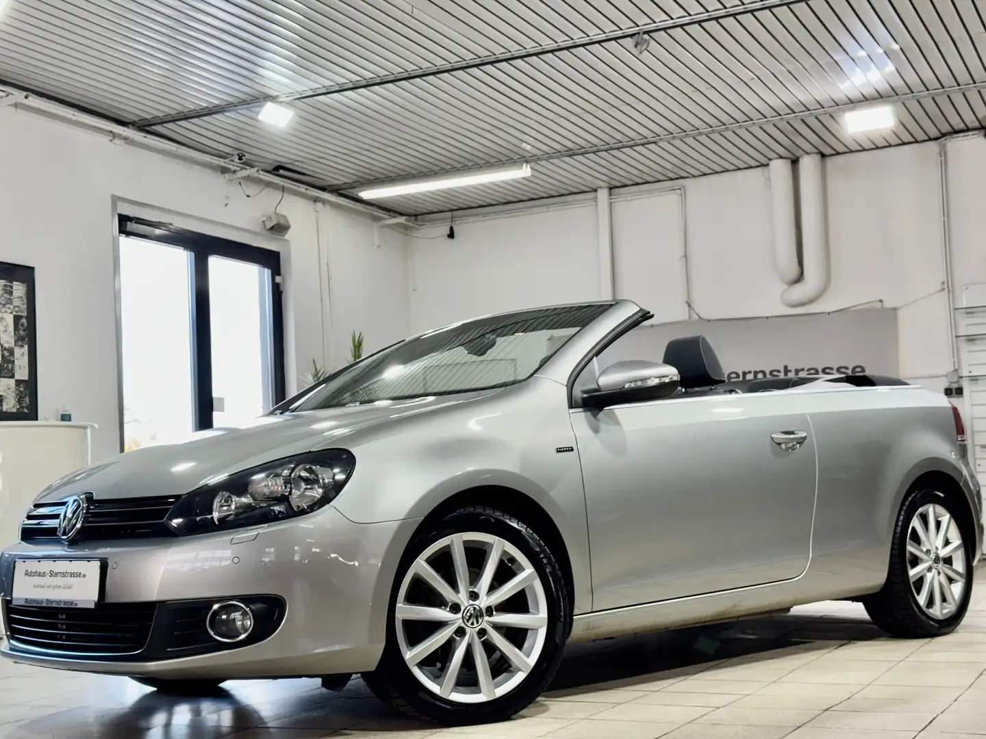 Volkswagen Golf Cabriolet VI Cabriolet*Lounge*MFL*PDC*SHZ*AHK* Argento - 1