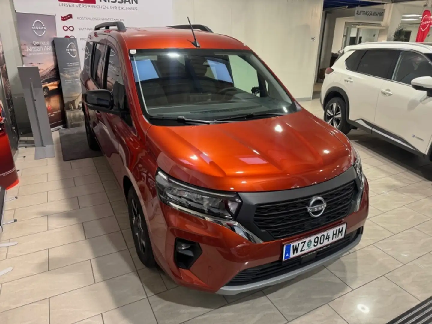 Nissan Townstar 1.3 DIG-T 130 L2 Kombi 7-Sitzer Tekna Evalia Braun - 2