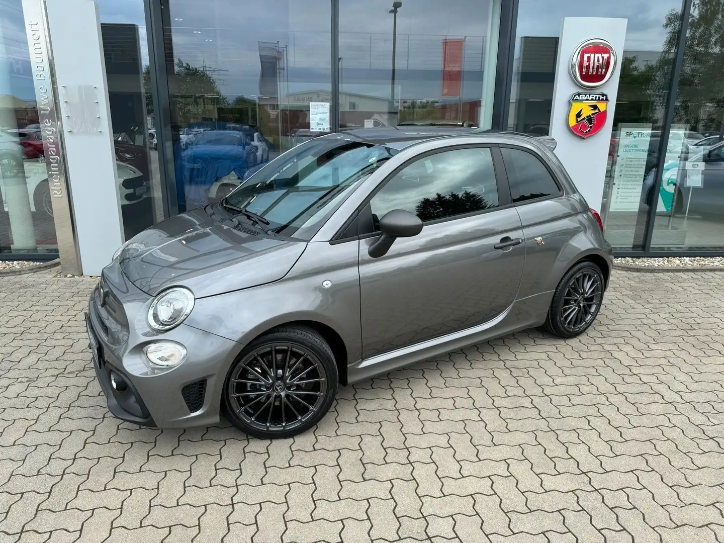 Abarth 595 1.4 T-Jet 165 + NAVI+Beats Grau - 2