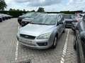 Ford Focus Wagen start niet meer Grijs - thumbnail 1