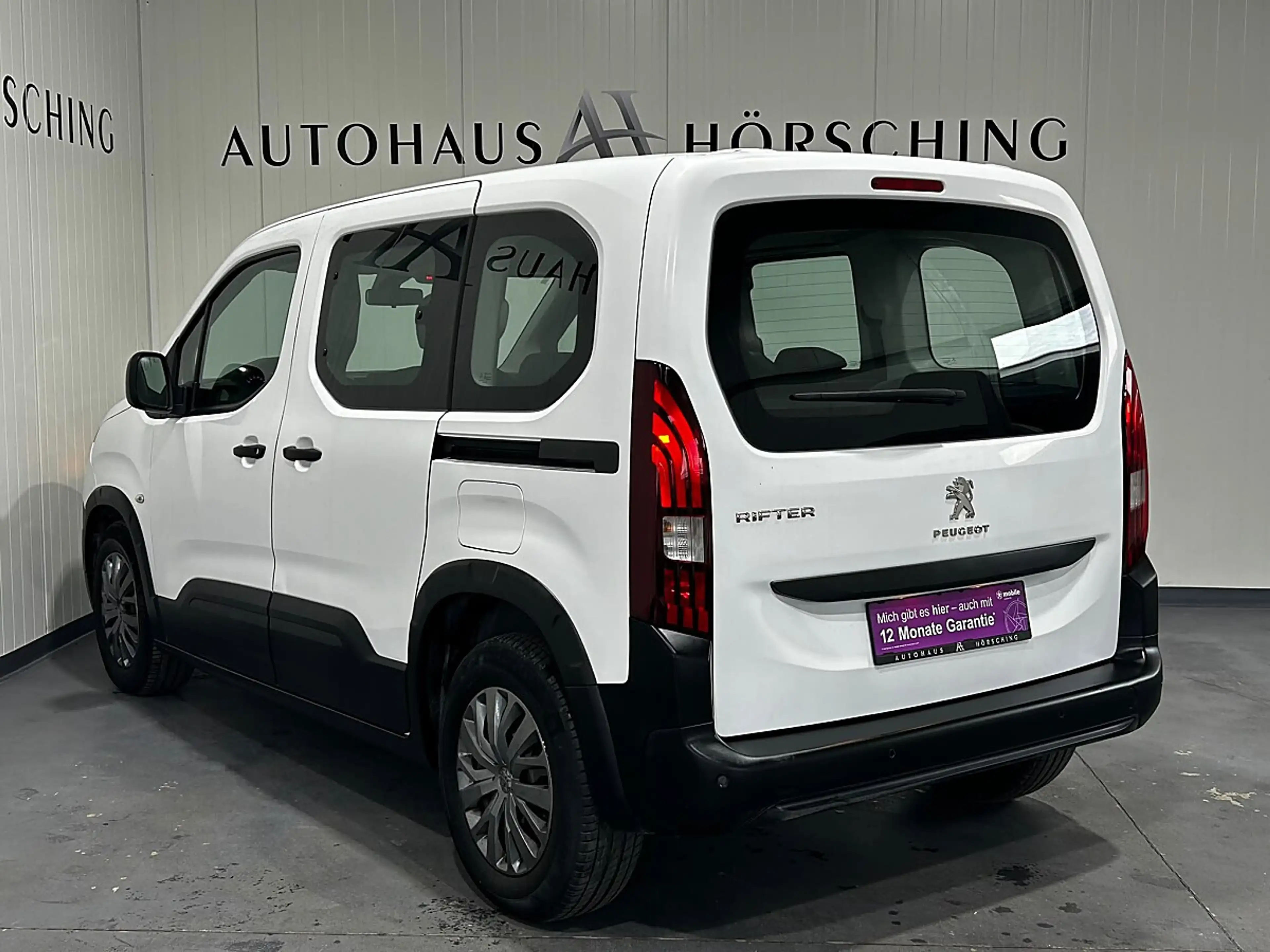 Peugeot Rifter 1,2 PureTech 110 S&S Active — photo 6