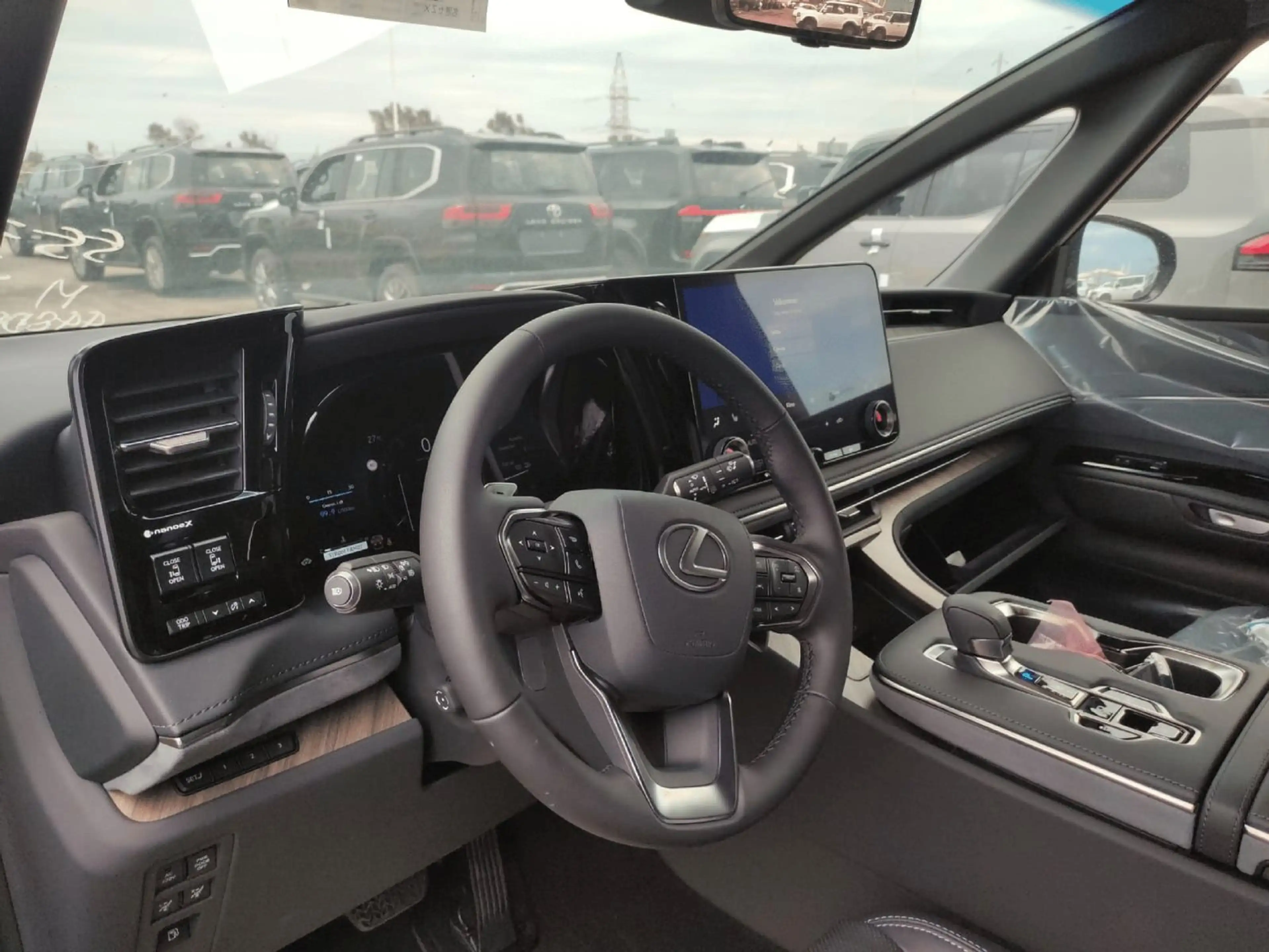 Lexus LM 350h VIP+4SEATS+NEW MODEL2025 — photo 7