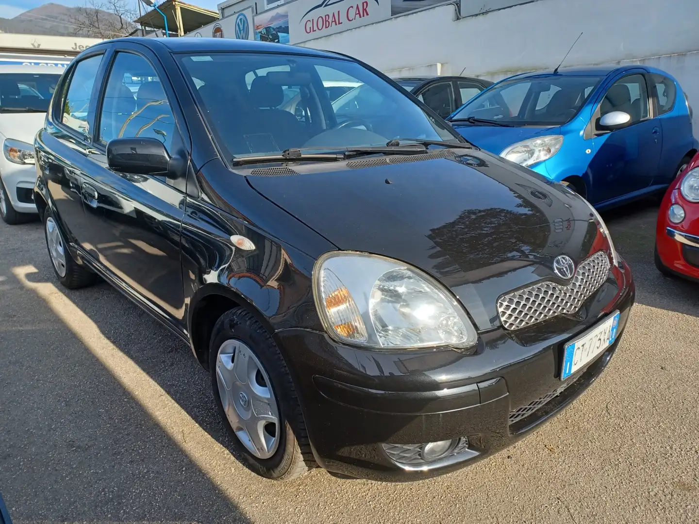 Toyota Yaris 1.0 5 porte Sol Noir - 2