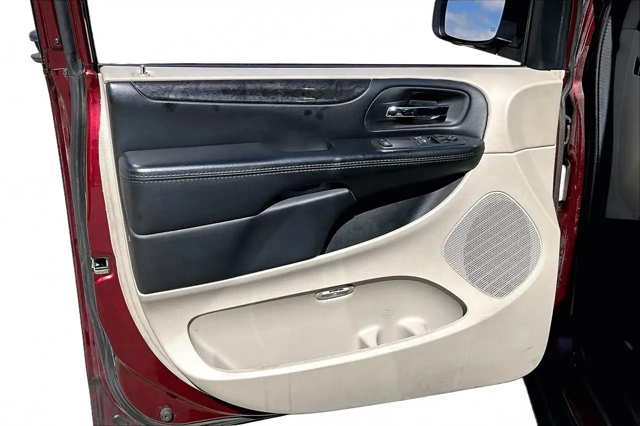 Dodge Grand Caravan fotografie Dodge Grand Caravan