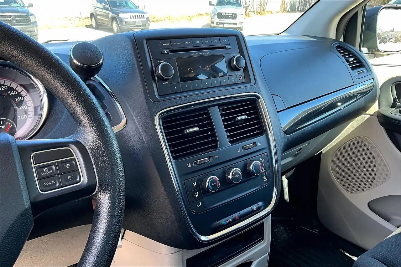 Dodge Grand Caravan fotografie Dodge Grand Caravan
