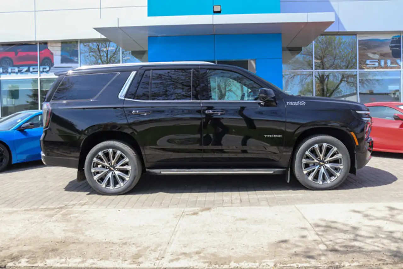 Chevrolet Tahoe снимка Chevrolet Tahoe
