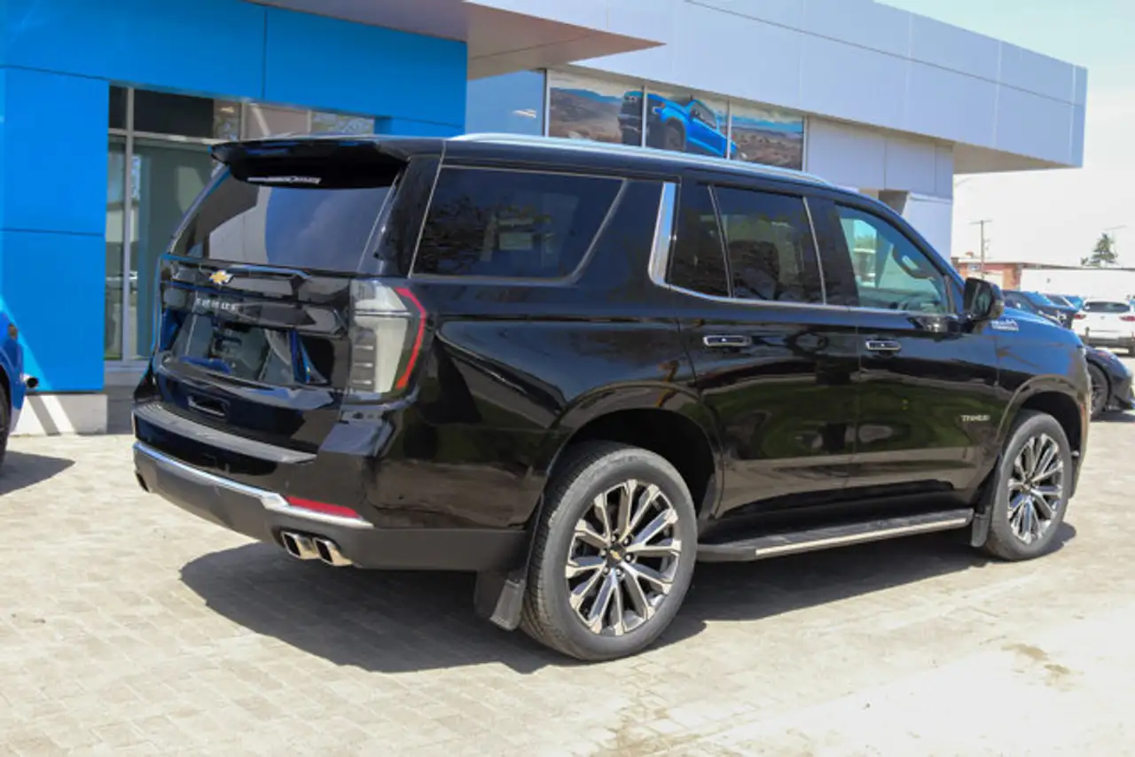 Chevrolet Tahoe снимка Chevrolet Tahoe