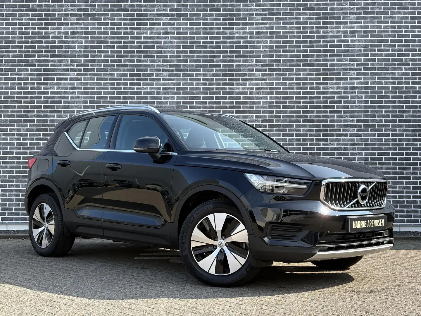 Volvo XC40 1.5 T4 Recharge Inscription Expression | Navigatie Schwarz - 2
