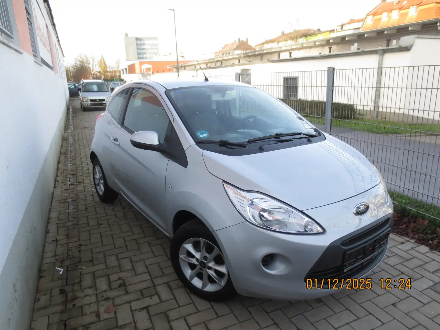 Ford Ka/Ka+ Cool Silber - 2