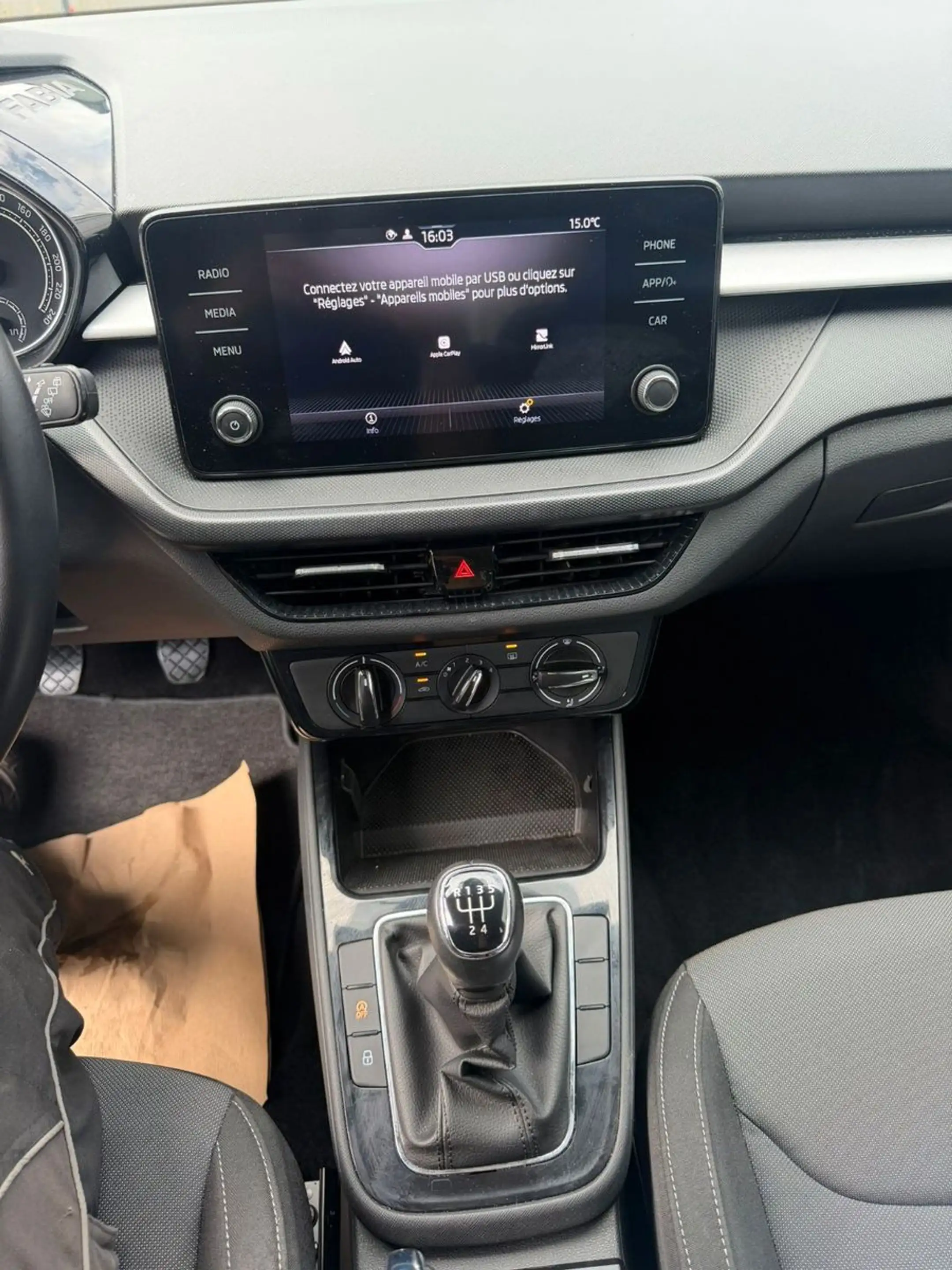 Skoda Fabia Selection Klima AppCon 36 Monate Garantie — photo 14