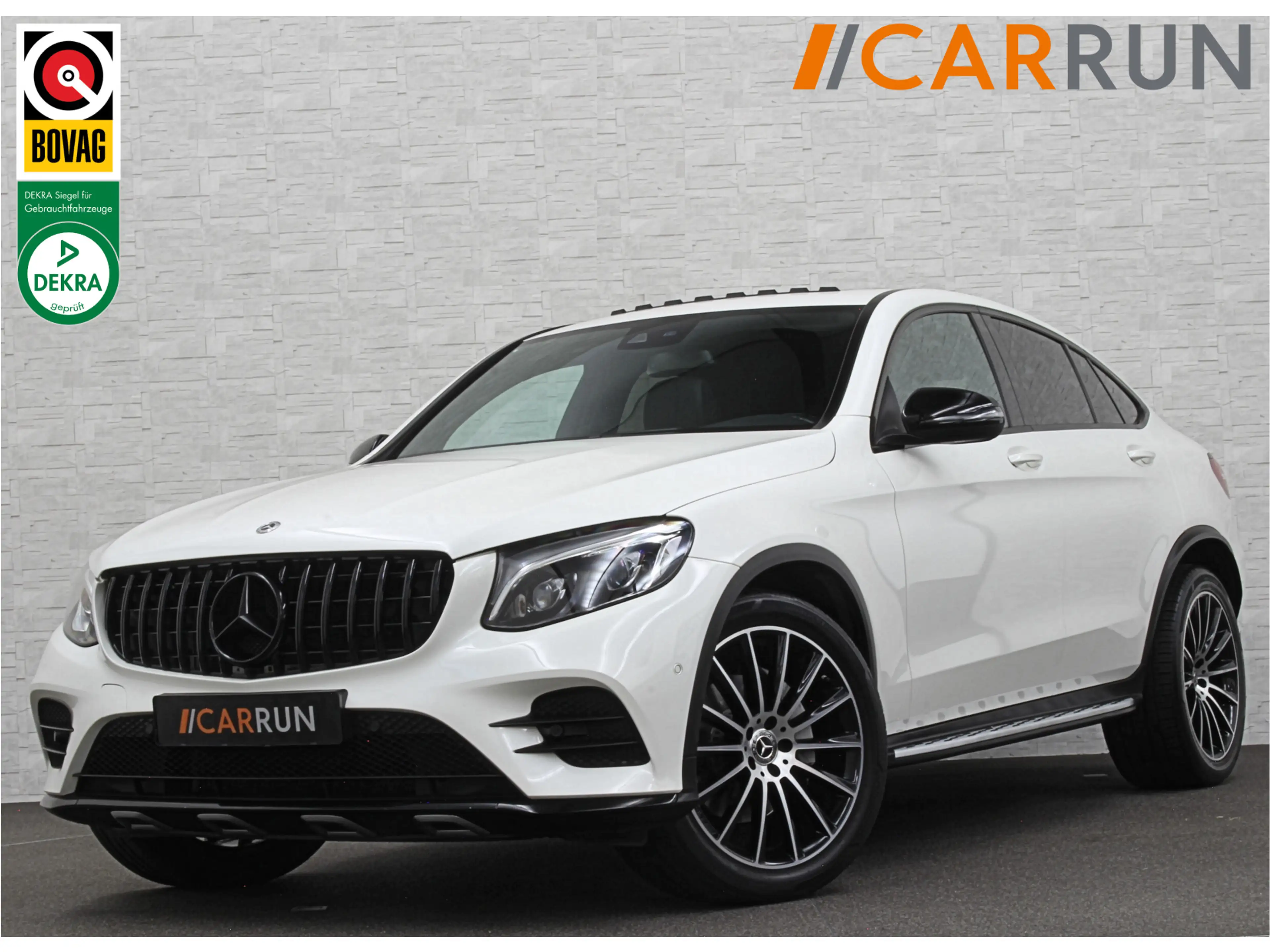 Mercedes-Benz GLC 250 Coupé 4MATIC AMG-Line | Panorama | Trekhaak | 21 I