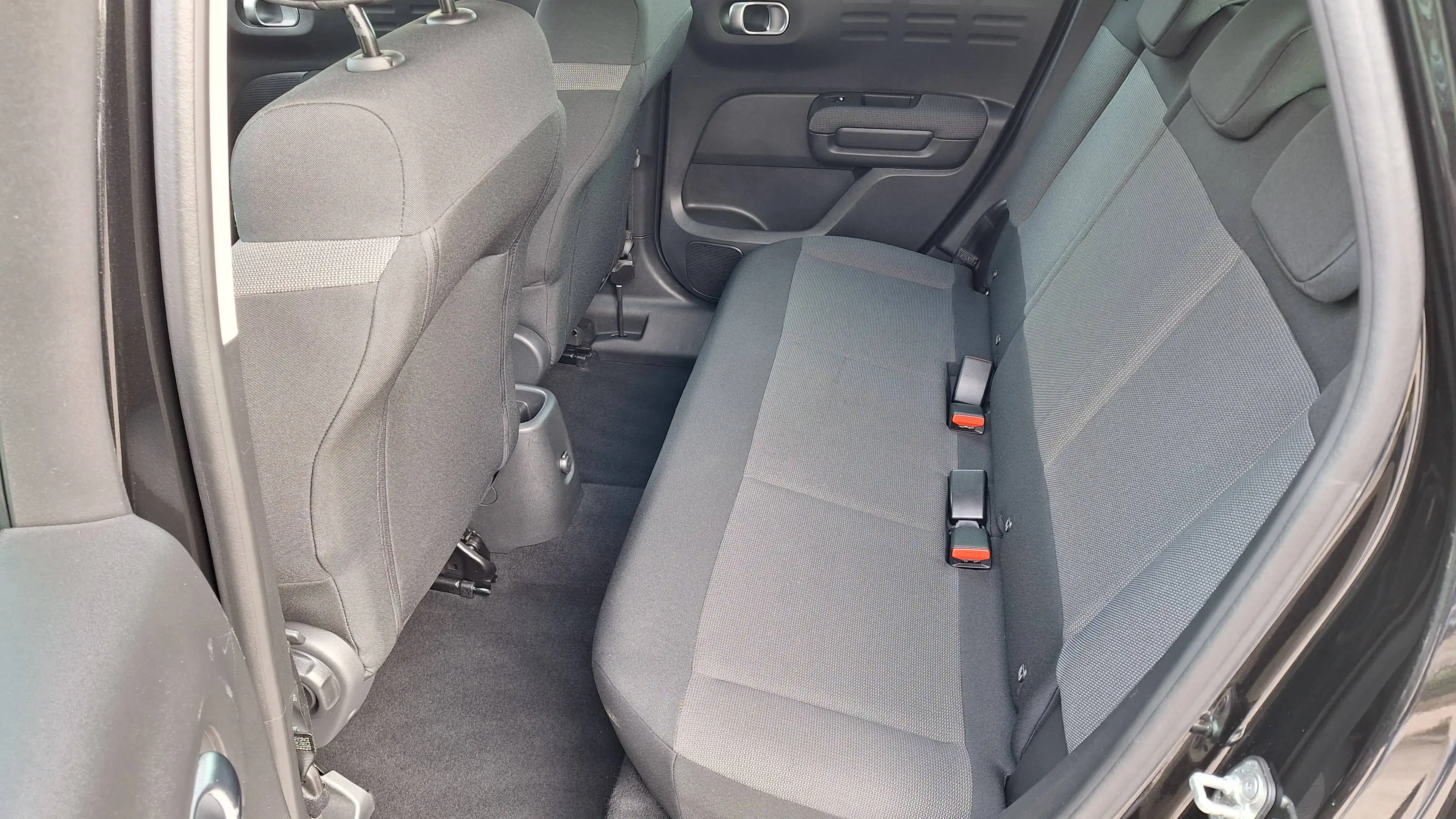 Citroen C3 Aircross 1.2 110PK S&S Feel PDC/APPLE/NAVI/DAB+ — photo 7