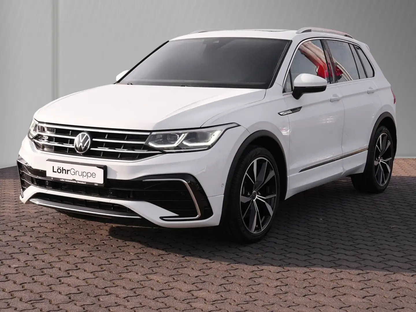 Volkswagen Tiguan 2.0 TSI DSG 4Motion R-Line *Pano*Standhzg.*AHK*... Weiß - 2