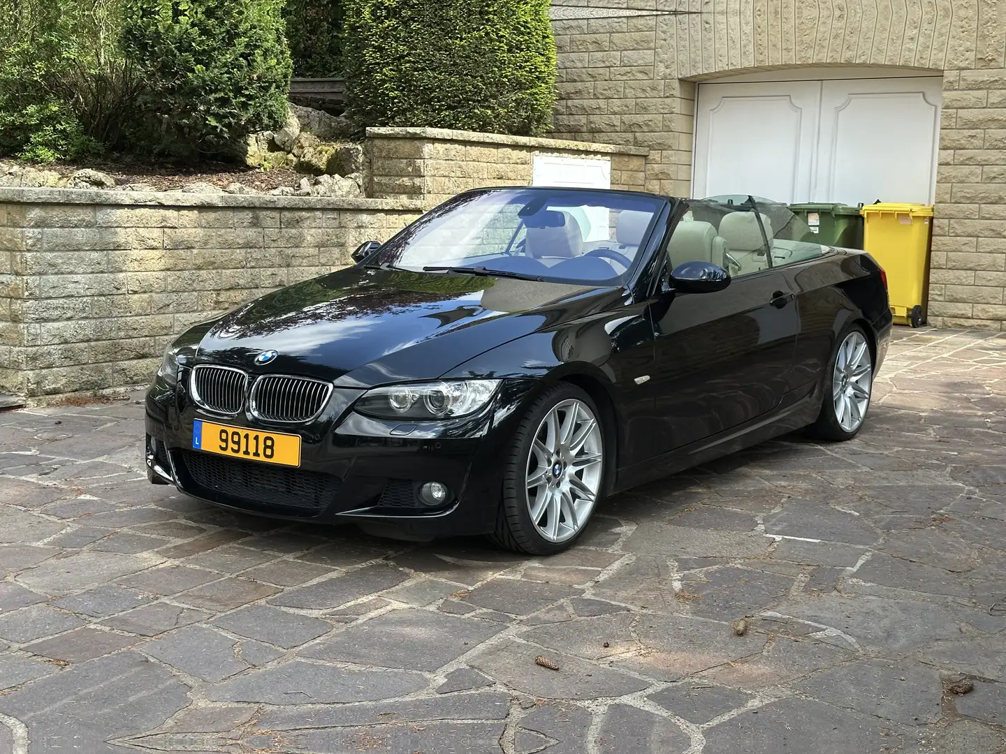 BMW 335 335iA Cabrio M Sport Paket 2. Hand Negro - 1
