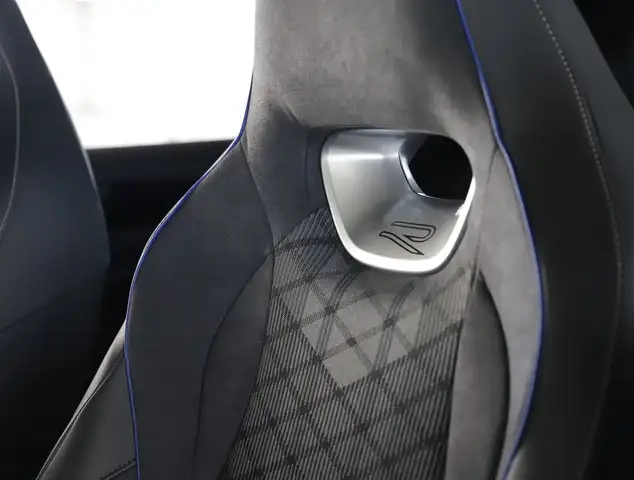 Volkswagen Tiguan R-Line TDI 4MOTION DSG Ansicht 21