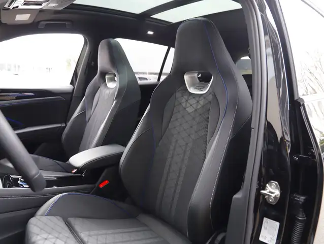 Volkswagen Tiguan R-Line TDI 4MOTION DSG Ansicht 20