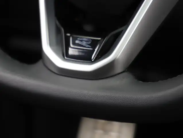 Volkswagen Tiguan R-Line TDI 4MOTION DSG Ansicht 26