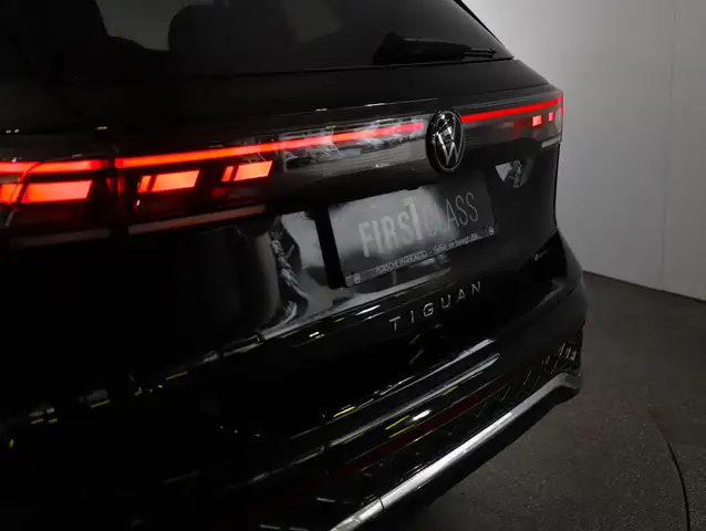 Volkswagen Tiguan R-Line TDI 4MOTION DSG Ansicht 49