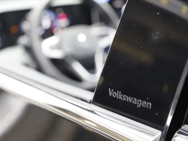 Volkswagen Tiguan R-Line TDI 4MOTION DSG Ansicht 4