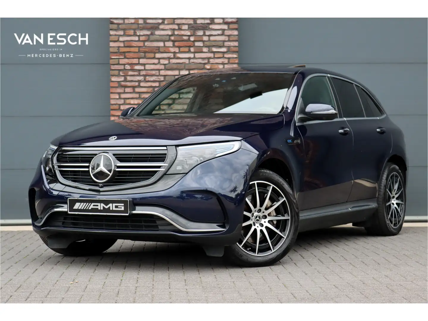Mercedes-Benz EQC 400 4MATIC AMG Line 80 kWh | ex BTW € 36.500,- | Schui Blauw - 1