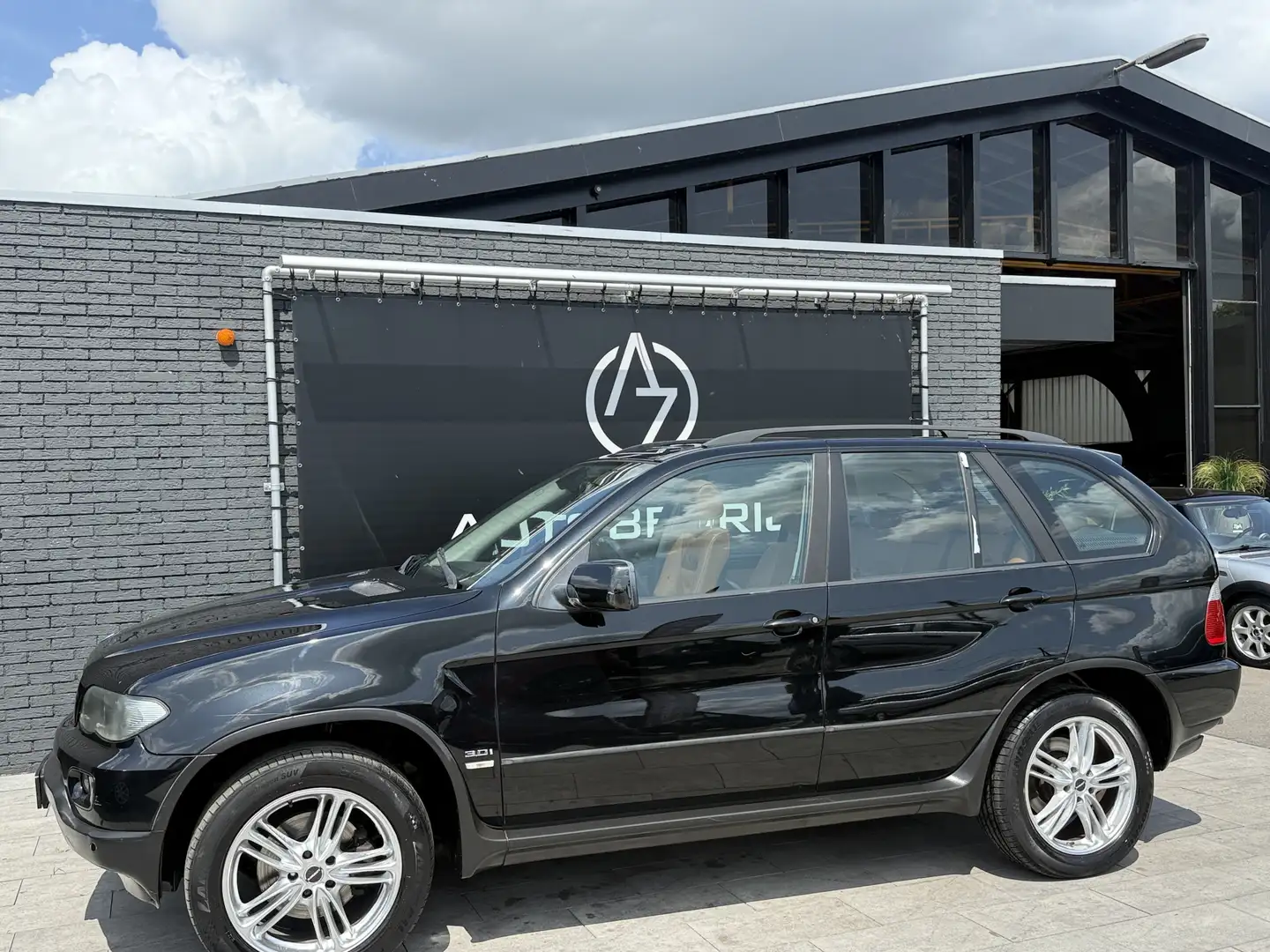 BMW X5 3.0i Executive AUTOMAAT Black - 1