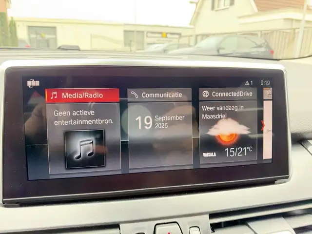 BMW 2 Series view 15