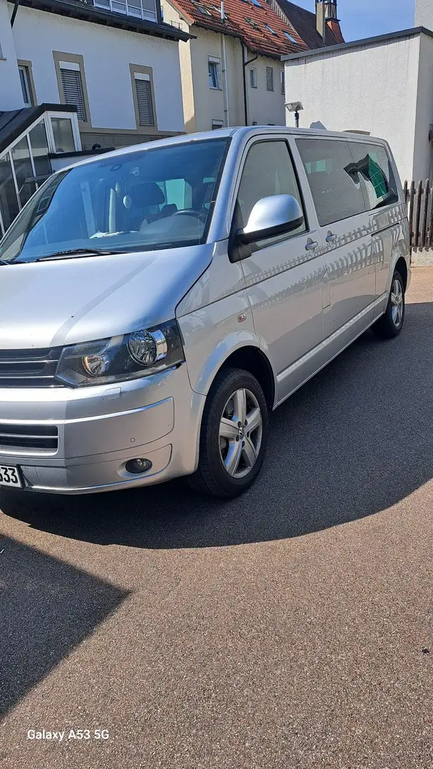 Volkswagen T5 Caravelle Lang DSG Comfortline - 2