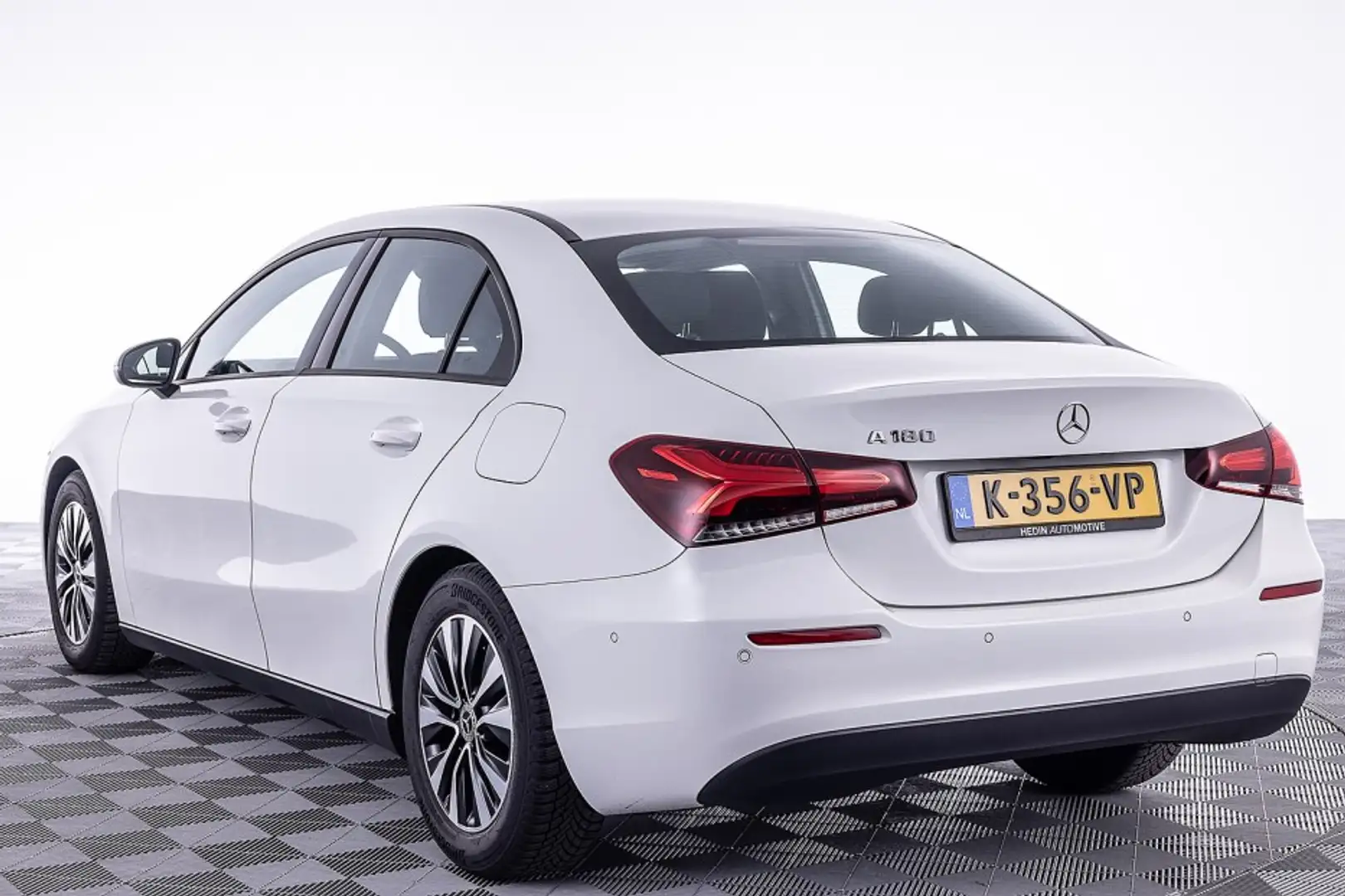 Mercedes-Benz A 180 Limousine Business Solution ✅ 1e Eigenaar Wit - 2