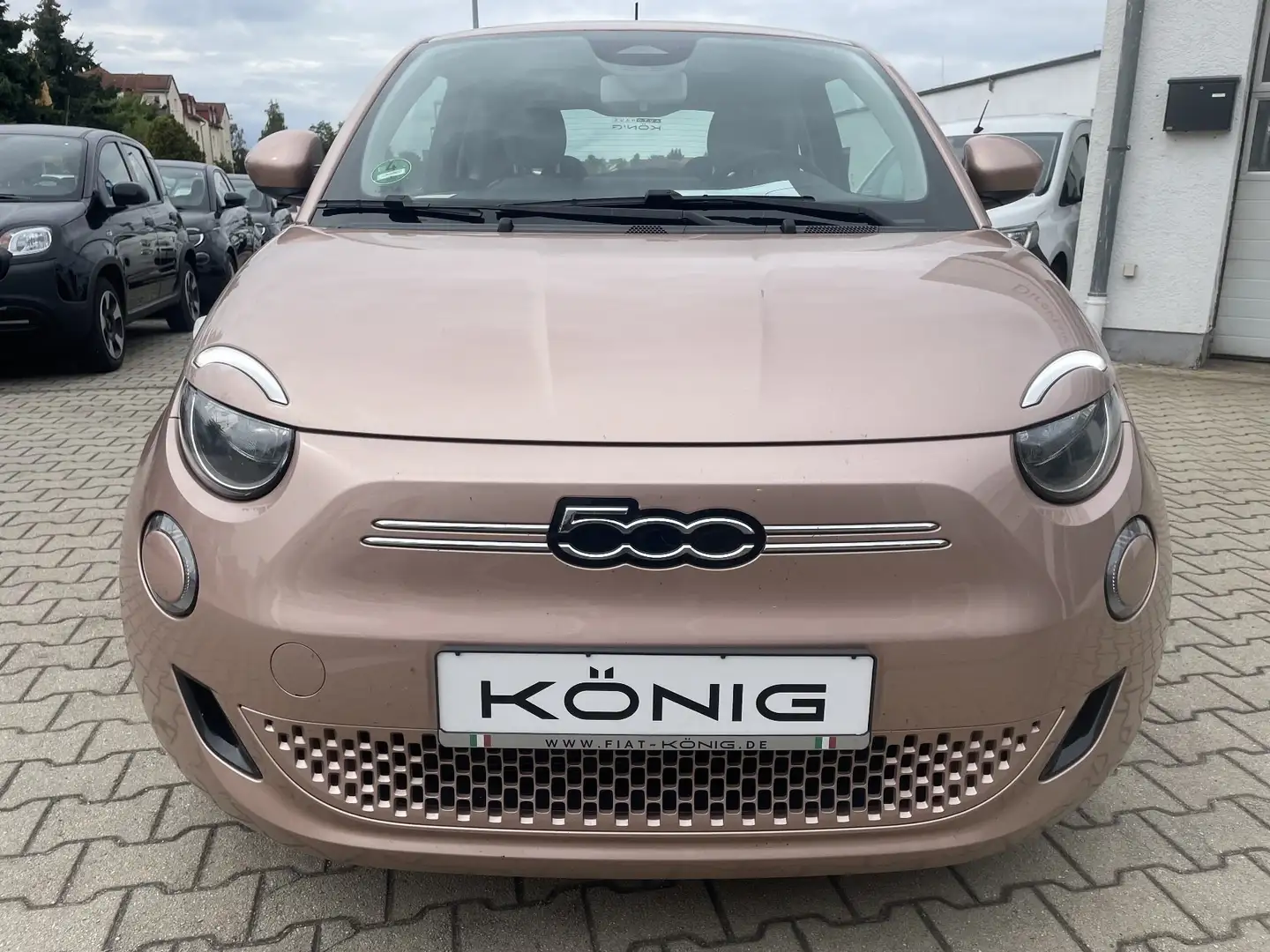 Fiat 500e Neuer 500 320km Reichweite Gold - 2