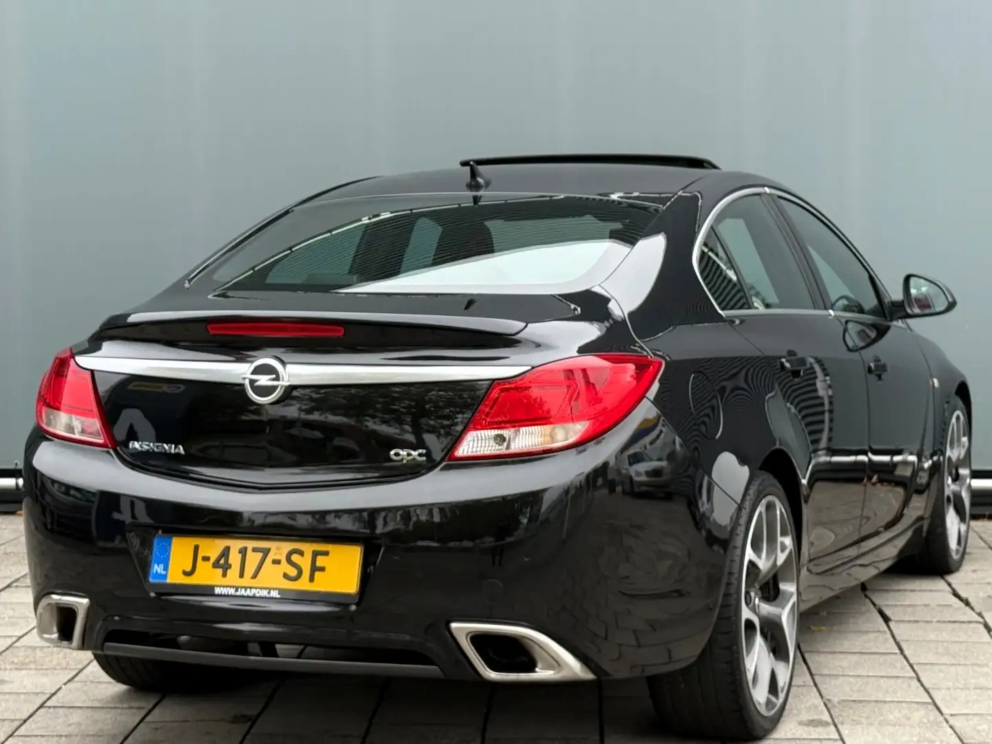 Opel Insignia BWJ 2010 | 2.8 T 325PK OPC 4x4 | LEER | SCHUIFDAK Zwart - 2
