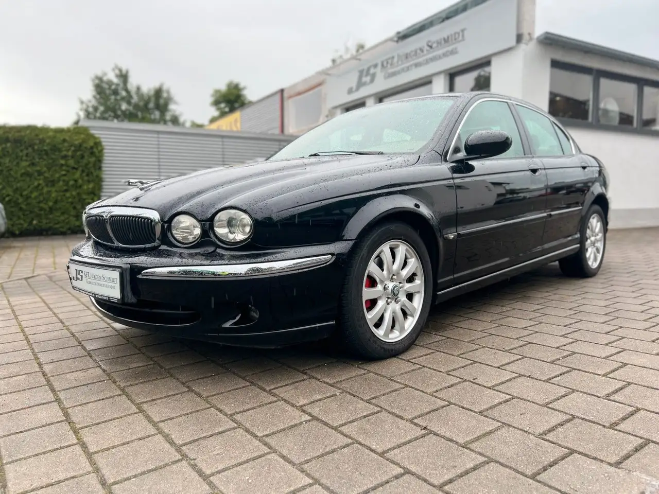 Jaguar X-Type