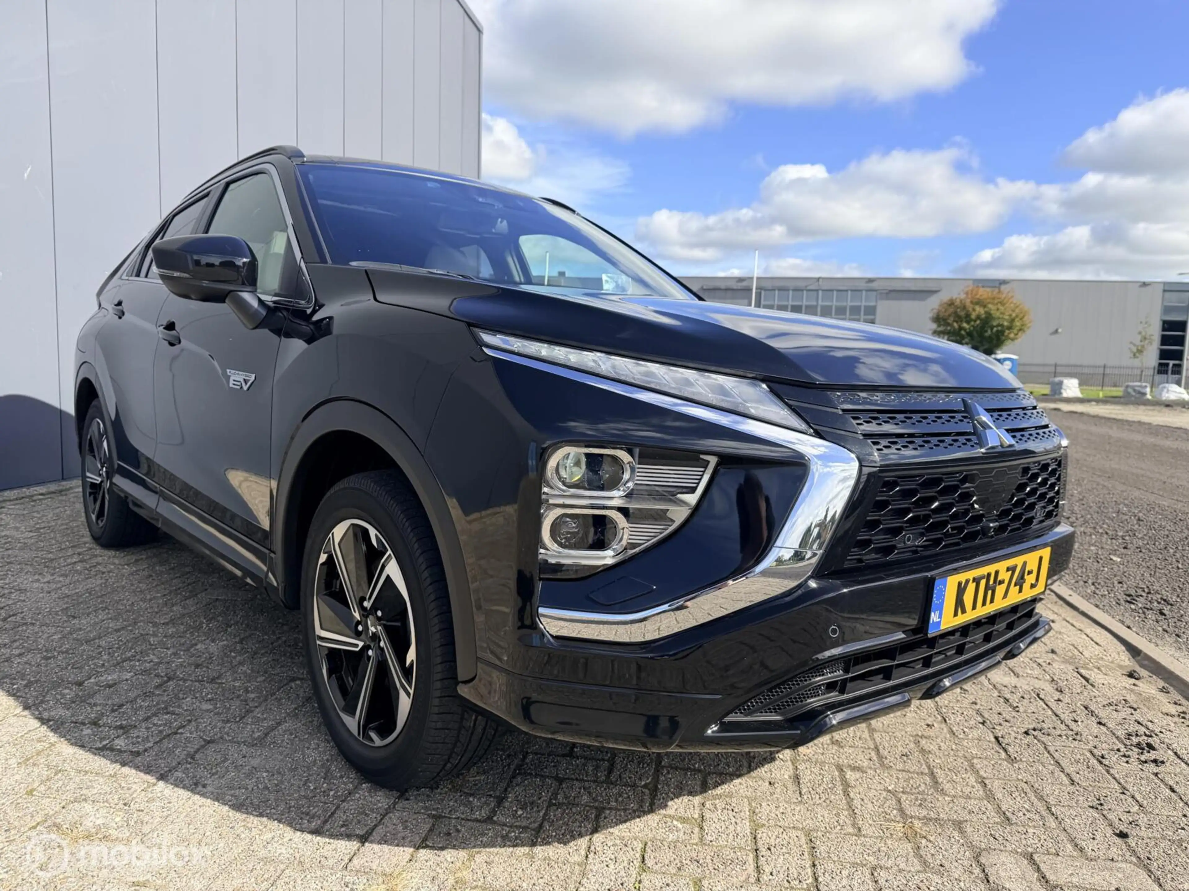 Mitsubishi Eclipse Cross 2.4 PHEV Instyle|offwhite leder|carplay — photo 25