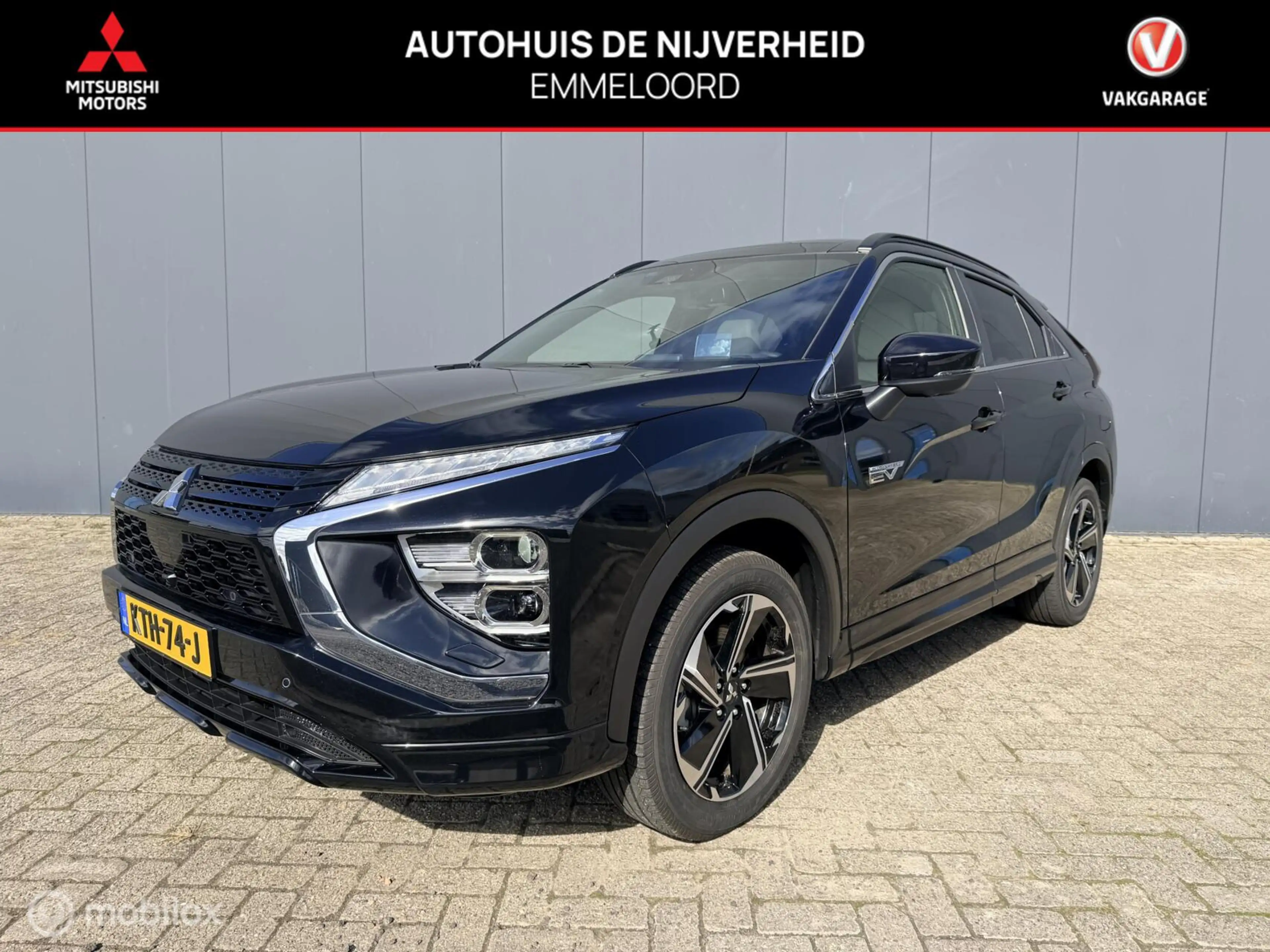 Mitsubishi Eclipse Cross 2.4 PHEV Instyle|offwhite leder|carplay