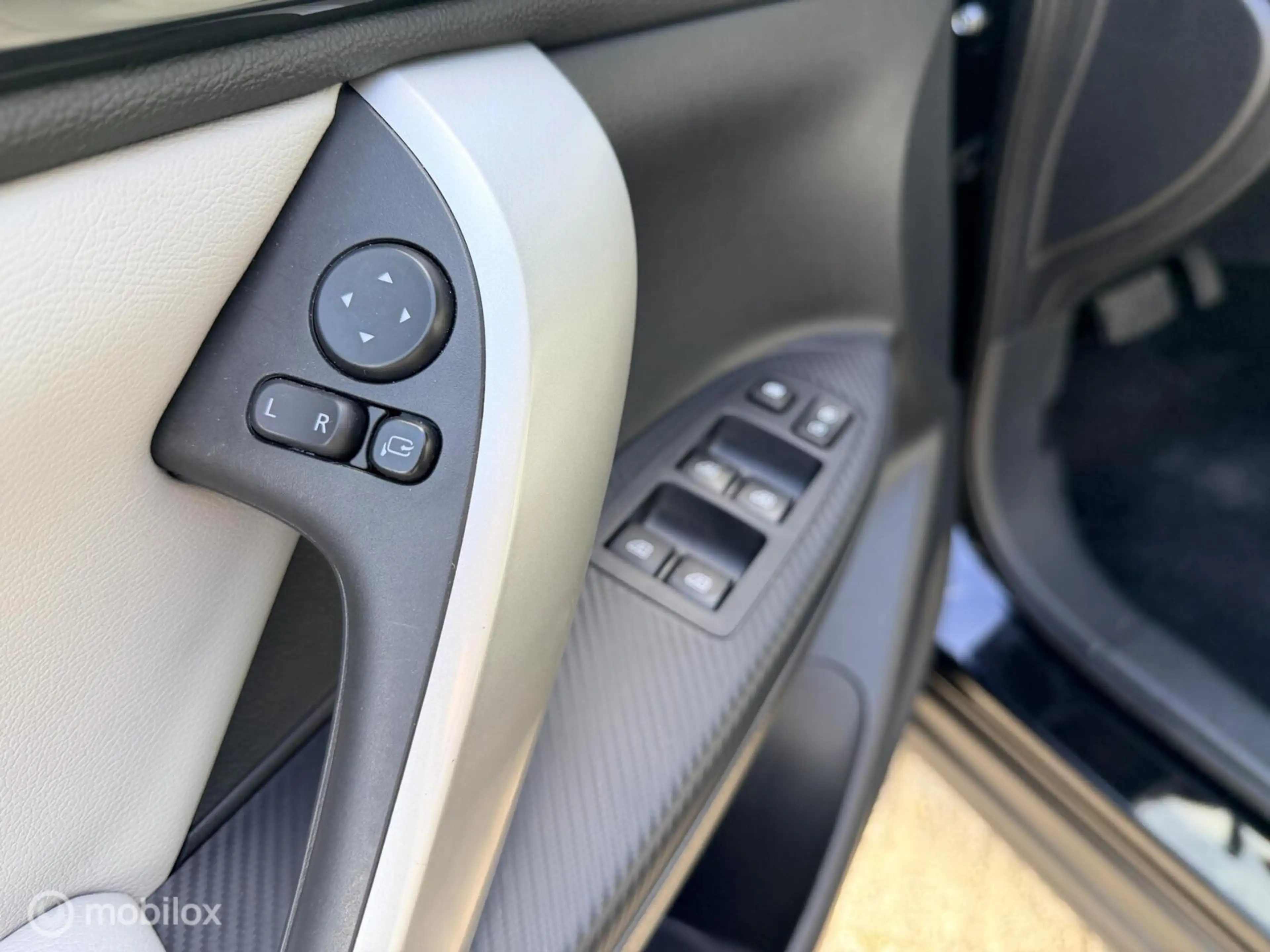 Mitsubishi Eclipse Cross 2.4 PHEV Instyle|offwhite leder|carplay — photo 13