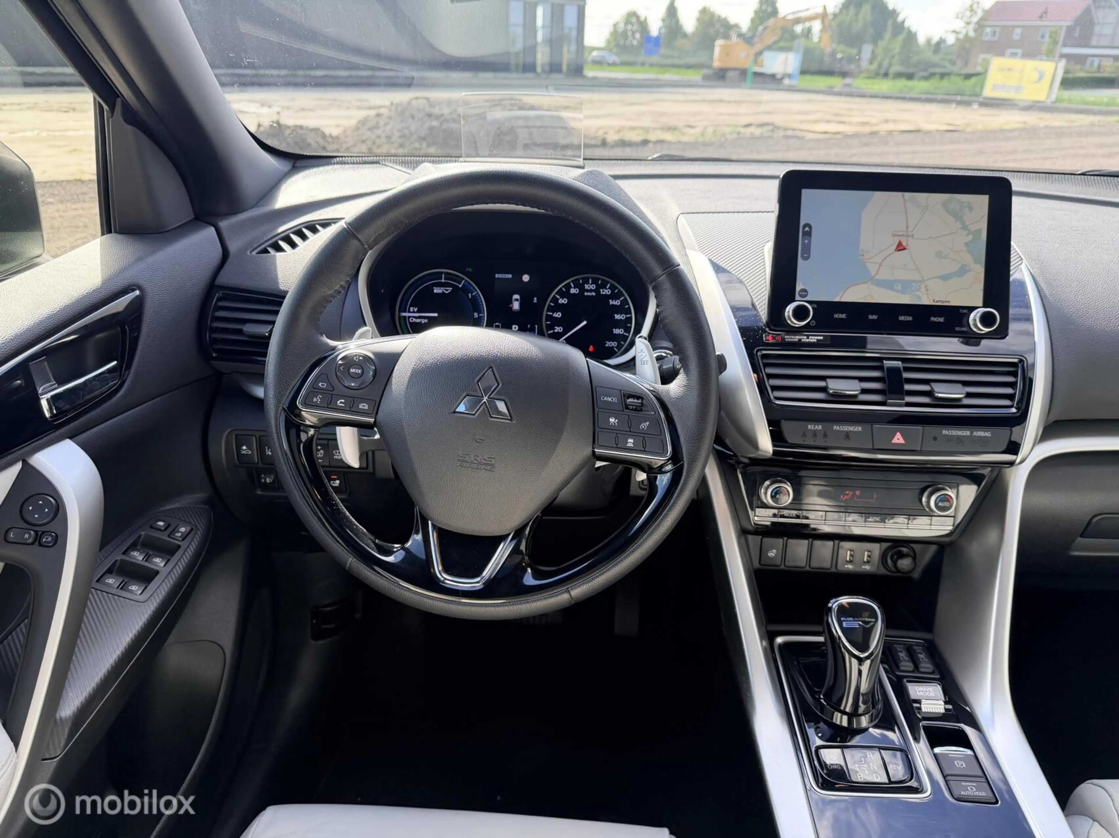 Mitsubishi Eclipse Cross 2.4 PHEV Instyle|offwhite leder|carplay — photo 10