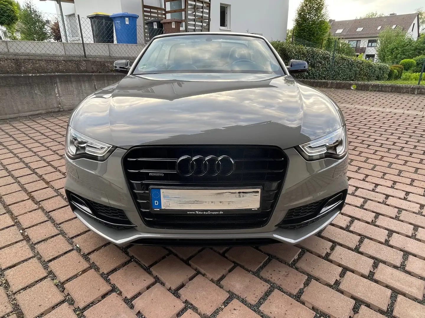 Audi A5 A5 Cabrio 2.0 TFSI quattro S tronic Grau - 2