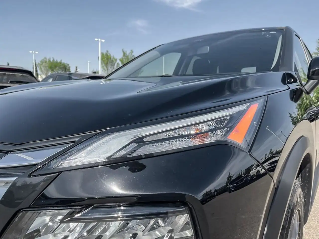 Nissan Rogue снимка Nissan Rogue