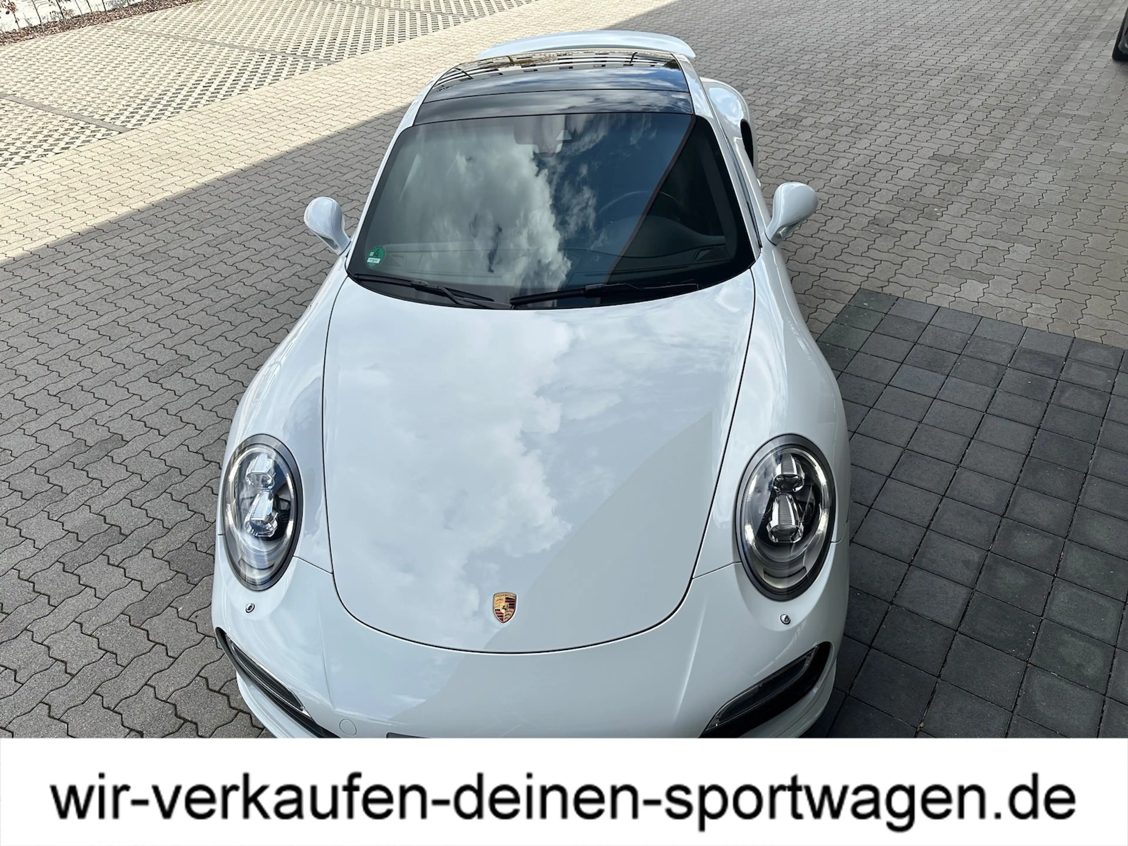 Porsche 911 Turbo Adap. Sportsitze Sp.-Chrono PDLS-Plus top Zu — photo 10