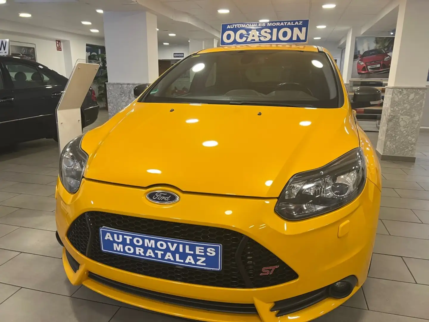 Ford Focus 2.0 Ecoboost ST Yellow - 1