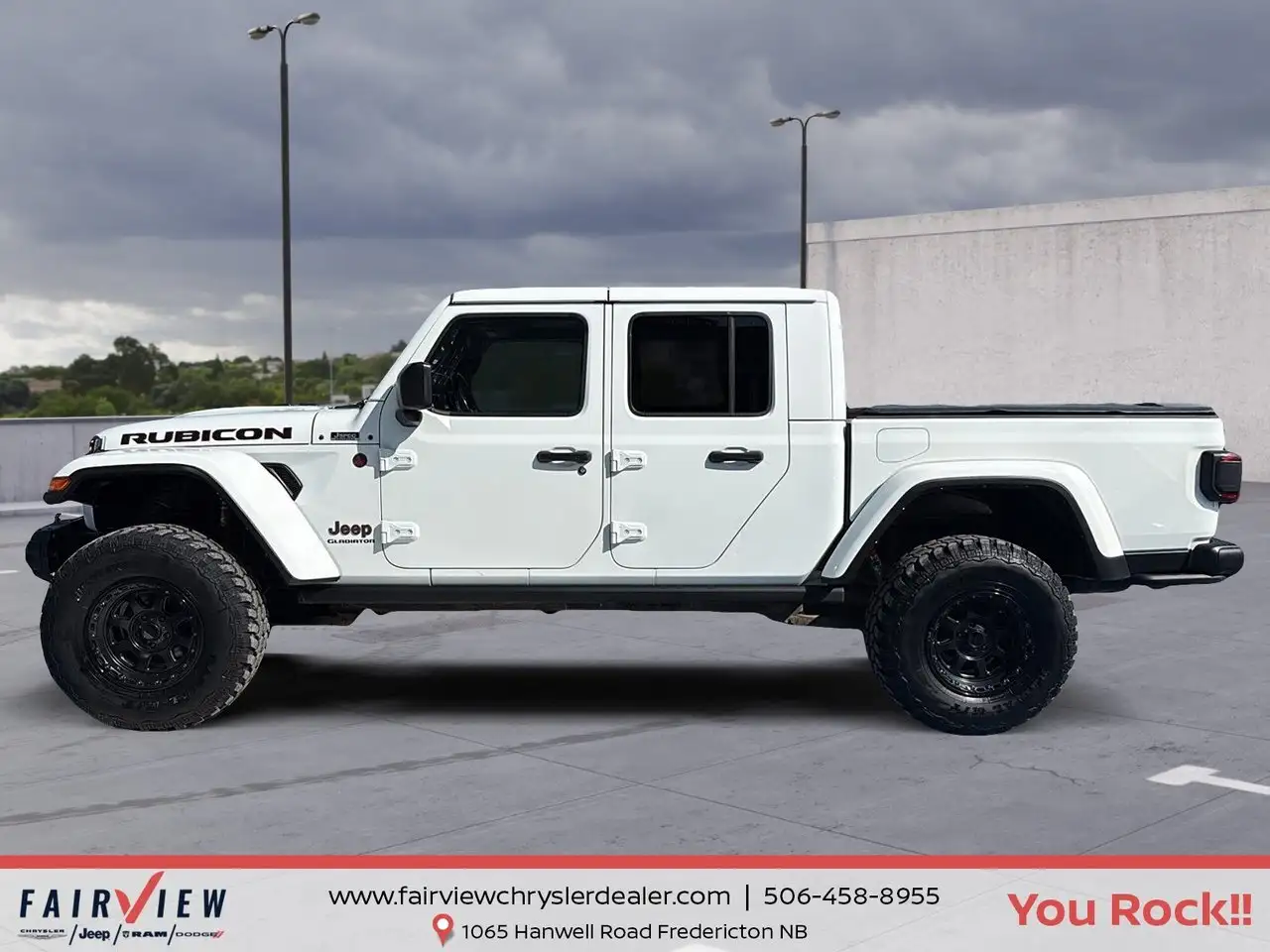 Jeep Gladiator снимка Jeep Gladiator