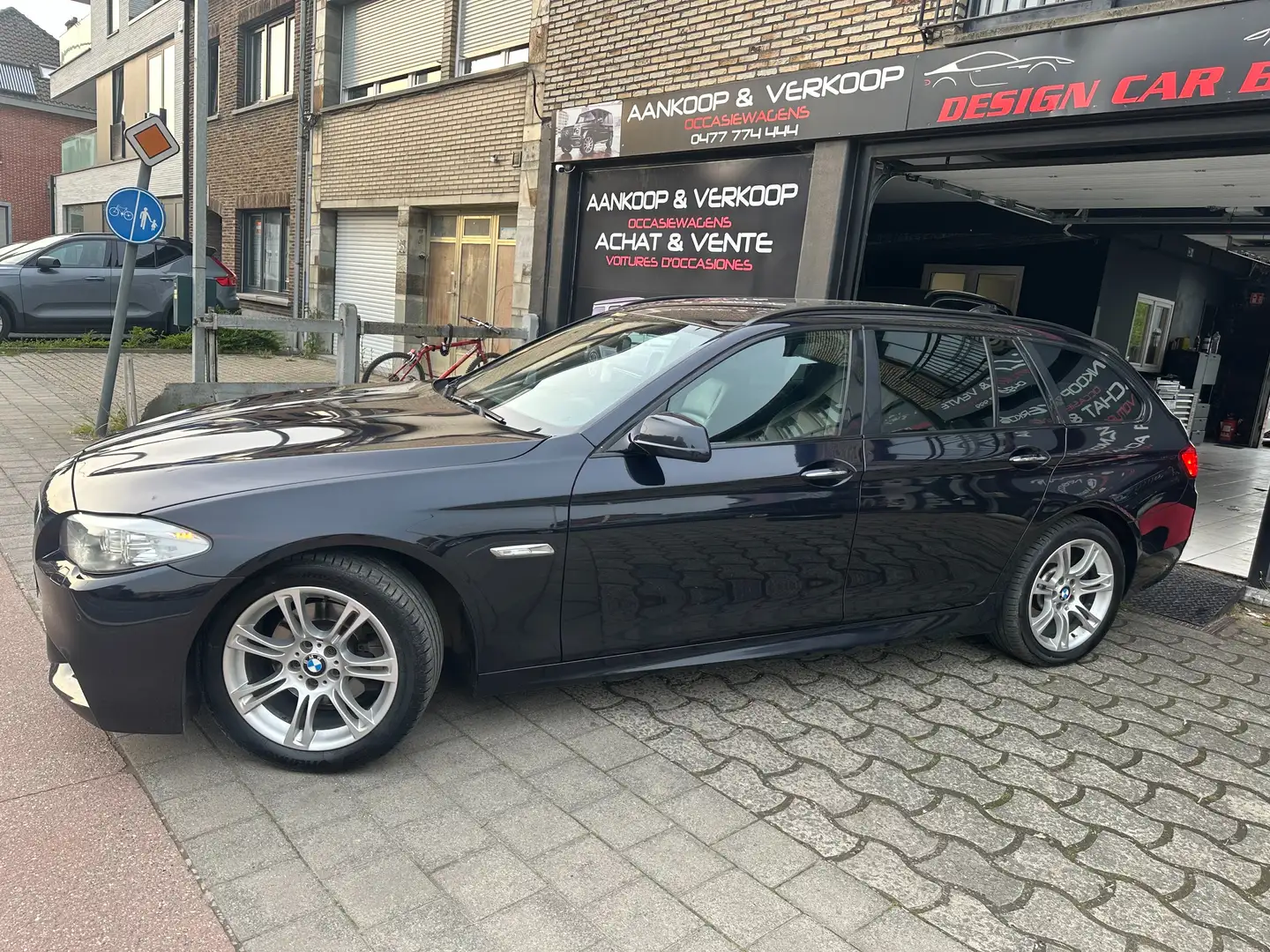 BMW 520 520dAS Automatique Pack M FULL Options Blau - 2