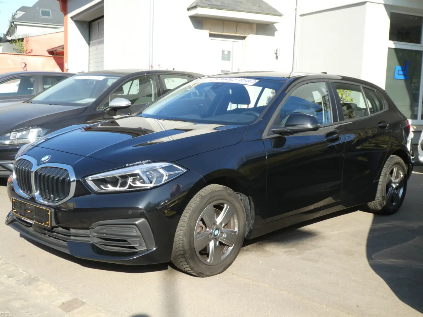 BMW 116 iA Pack Auto. Noir - 1