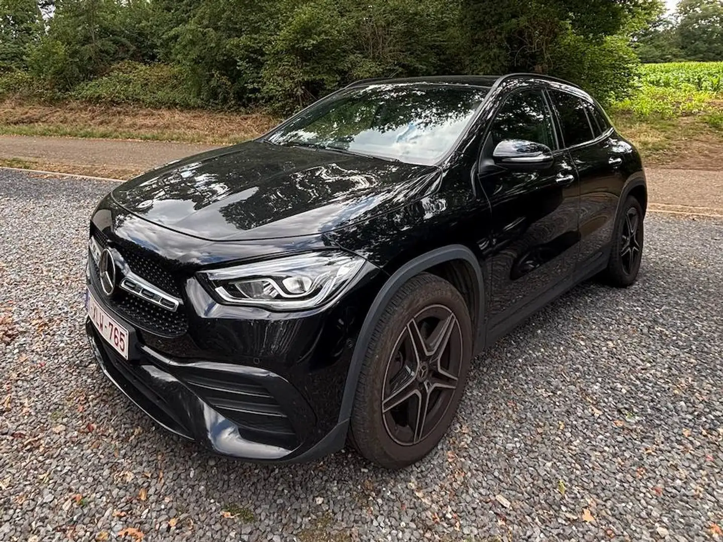 Mercedes-Benz GLA 250 GLA 250 8G-DCT AMG Line Černá - 1
