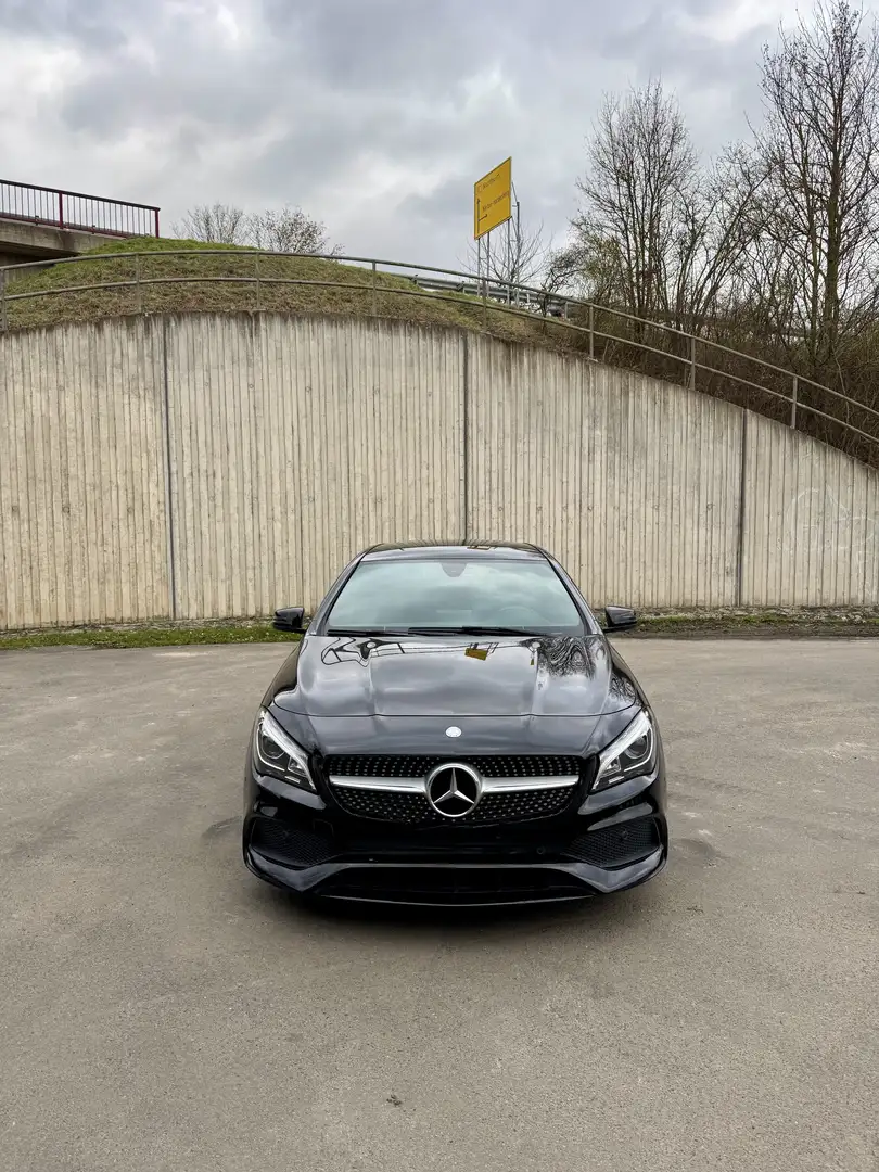Mercedes-Benz CLA 220 CLA 220 CDI / d (117.903) Schwarz - 2
