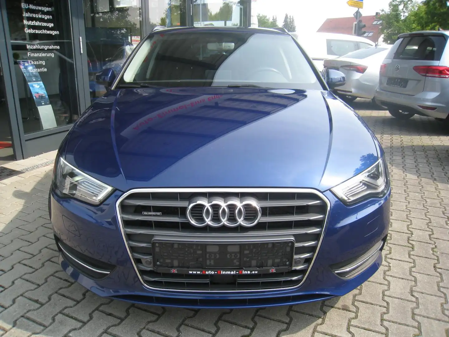Audi A3 Sportback 1.8FSI QUATTRO S-Tronic *Navi*LED*AHK Blau - 2