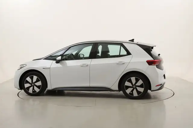 Volkswagen Id.3 view 2